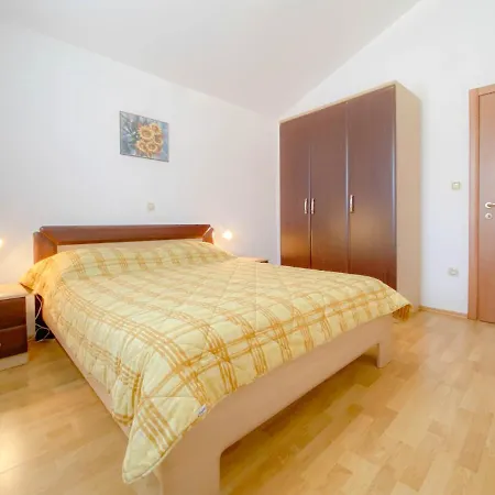Fiorella * Tar-Vabriga